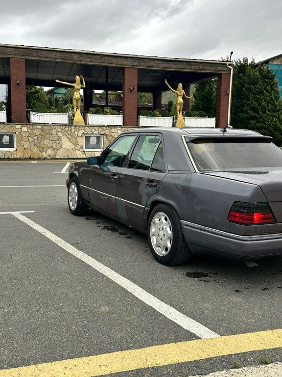 Mercedes 220 E, 2.2 L, 1992 il, 555 000 km — Avtomobillər, Bakı (5)