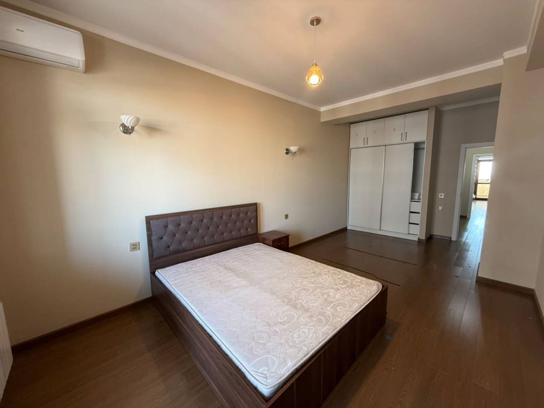 İcarəyə verilir 3 otaqlı yeni tikili 145 m² — Mənzil, Bakı (5)