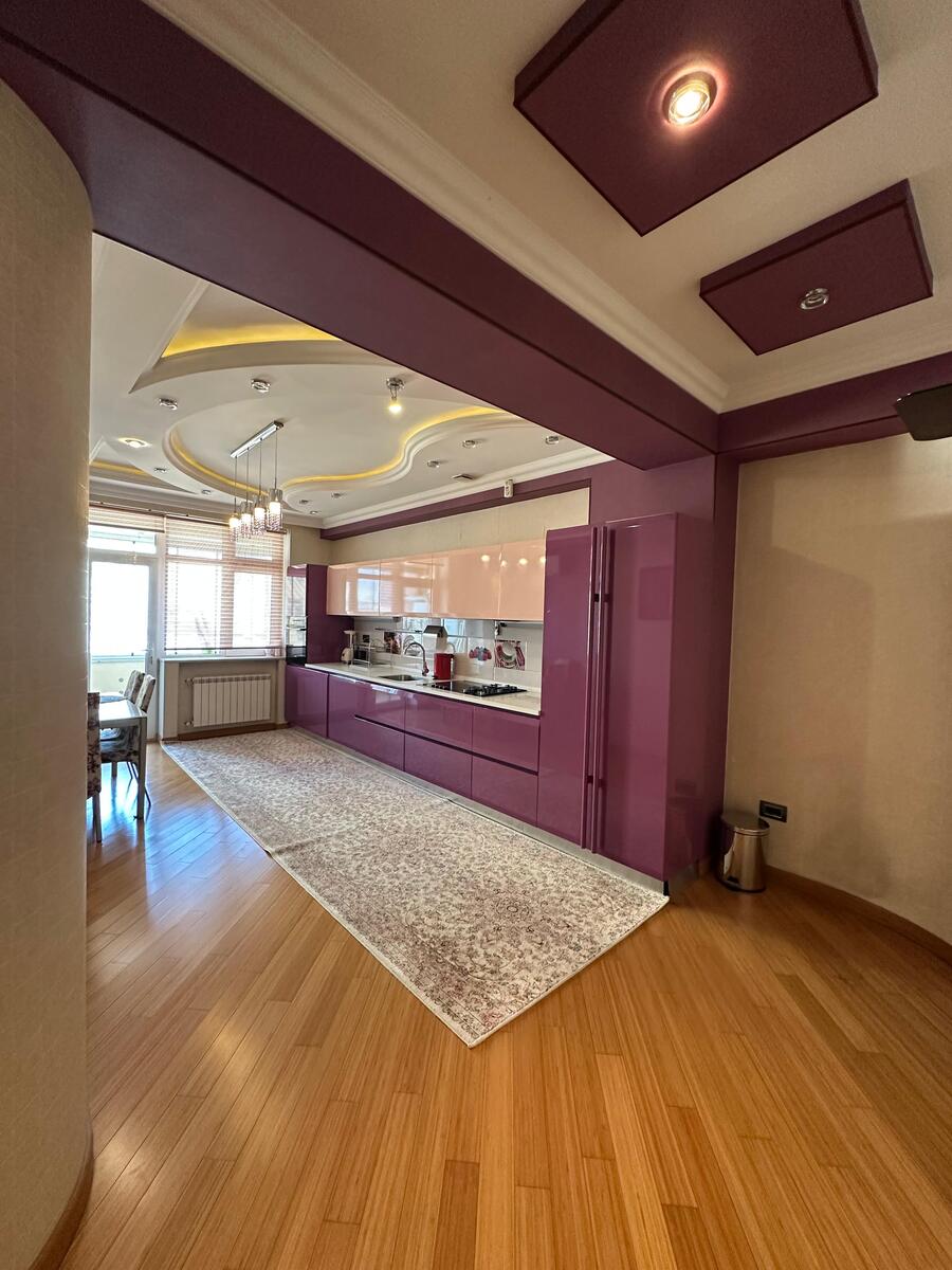 Satılır 4 otaqlı yeni tikili 185 m² — Mənzil, Bakı (11)