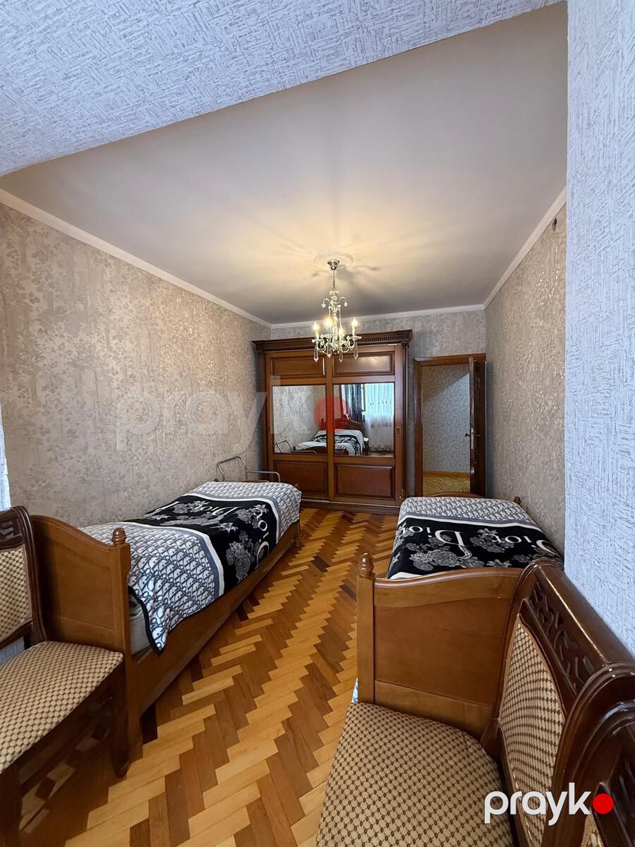 Satılır 5 otaqlı köhnə tikili 130 m² — Mənzil, Bakı (7)
