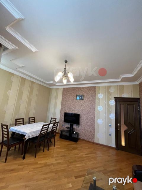 İcarəyə verilir 3 otaqlı yeni tikili 145 m²