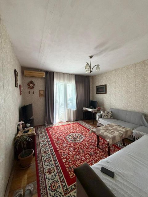 Satılır 2 otaqlı köhnə tikili 57 m² — Bakı