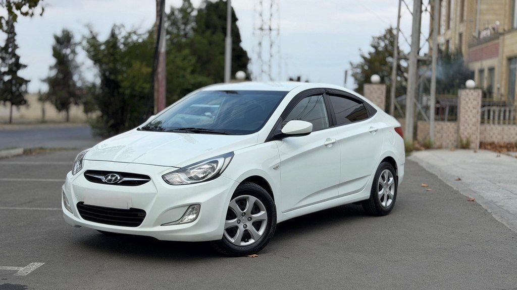 Hyundai Accent, 1.4 L, 2012 il, 180 000 km — Avtomobillər, Gəncə (5)