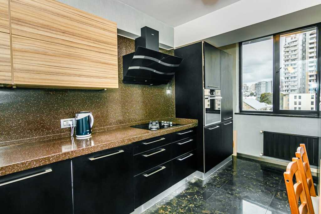 İcarəyə verilir 2 otaqlı köhnə tikili 88 m² — Mənzil, Bakı (3)
