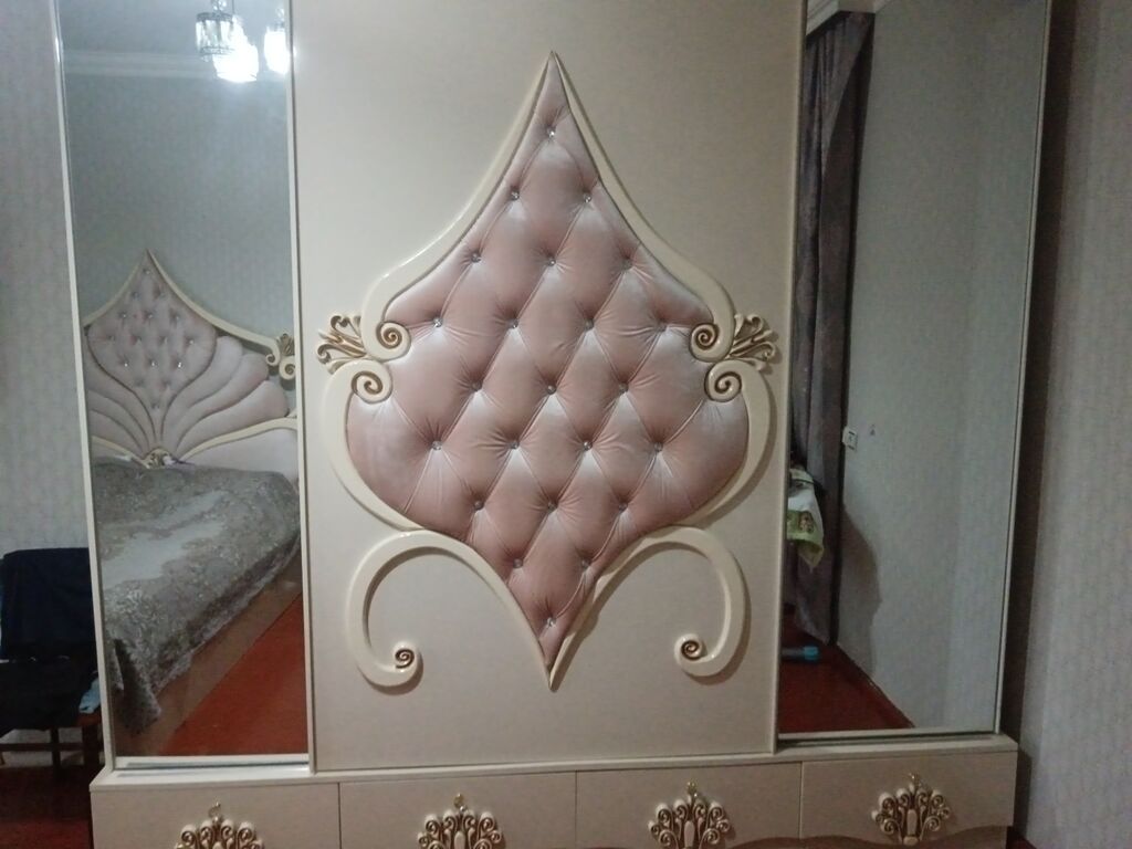 İkinci əldir az işlənib. Yaşayış olmayıb deyə yaxşı vəziyyətdə qalıb — Mebel, Xaçmaz (3)