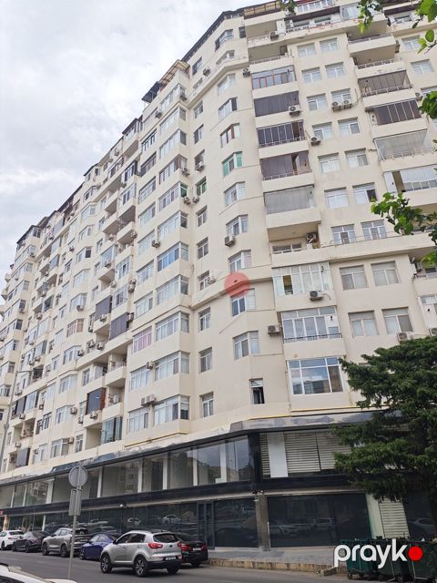 Satılır 3 otaqlı yeni tikili 120 m²