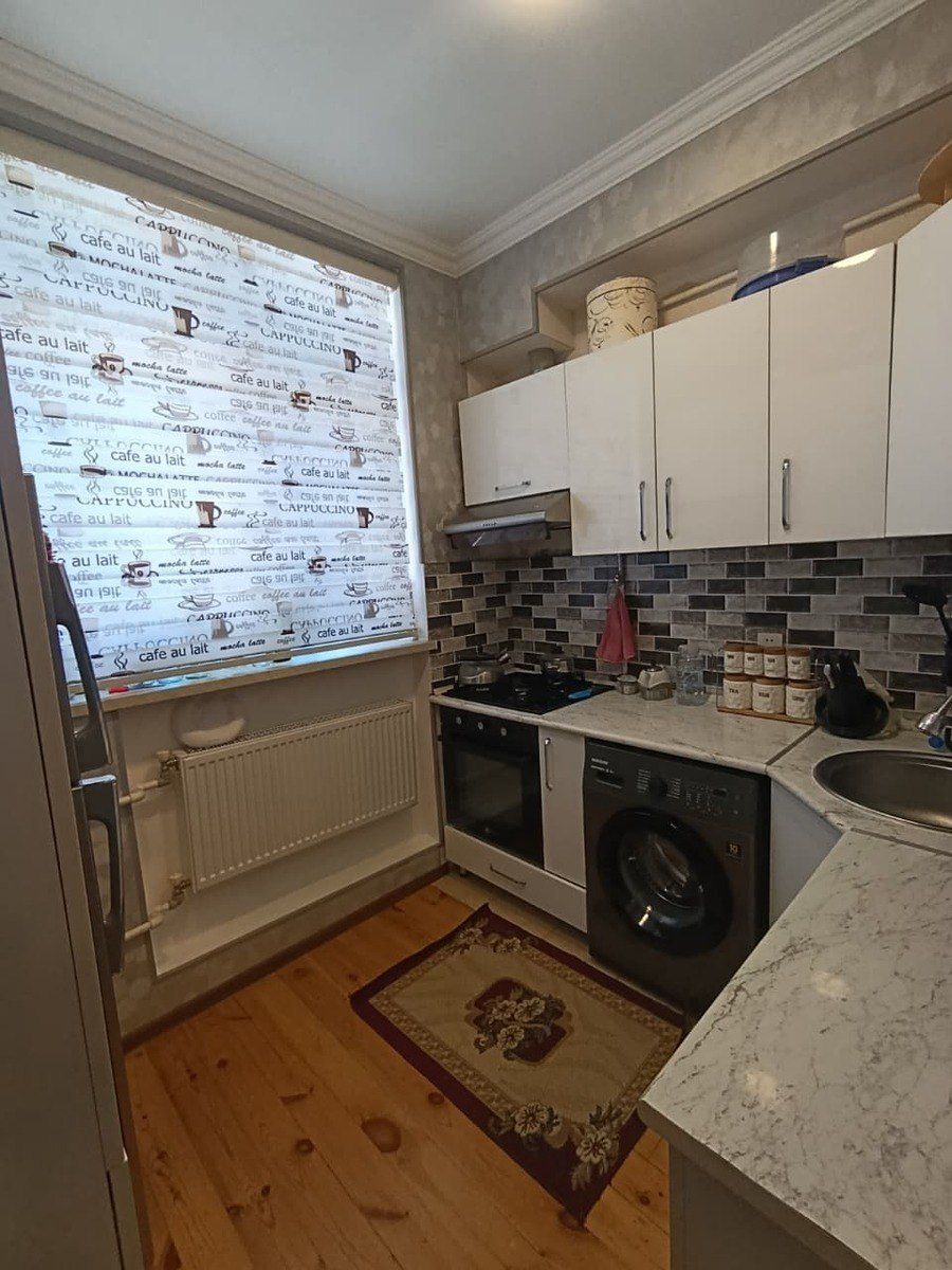 Satılır 1 otaqlı köhnə tikili 35 m² — Mənzil, Bakı (3)