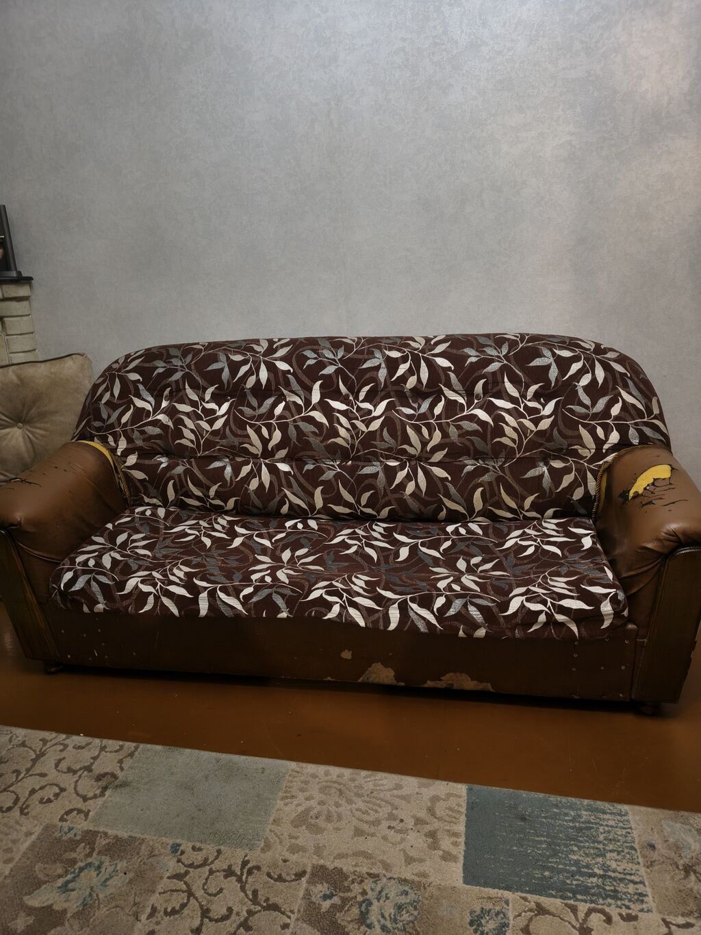 Divan–çarpayı (açılan mexanizmli) - Üçnəfərlik divan, klassik — Mebel, Bakı (2)
