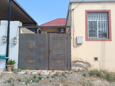 Satılır 3 otaqlı həyət evi/bağ evi 70 m² — Bakı