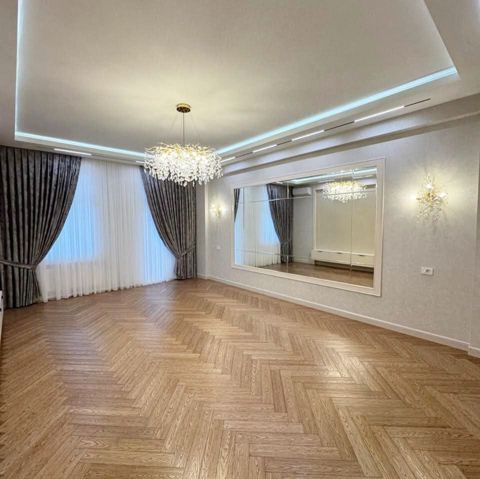 Satılır 4 otaqlı yeni tikili 155 m² — Bakı