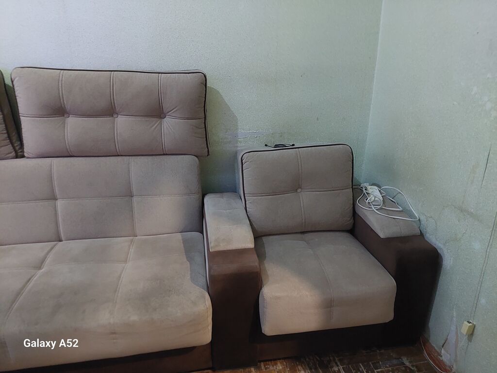 Künc divan və 2 ədəd kreslodan ibarət yumşaq mebel dəsti - Tərkib: 1 — Mebel, Bakı (2)