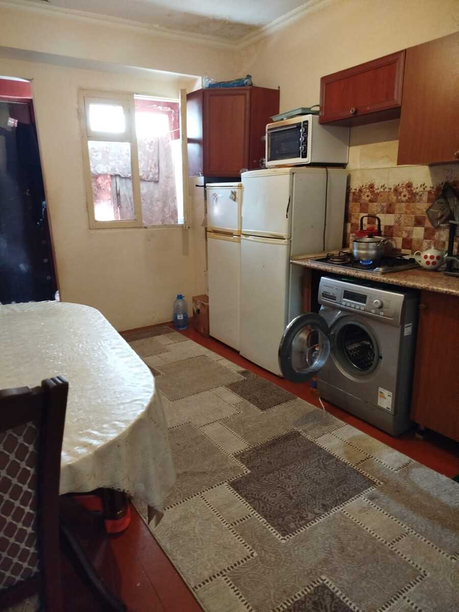 Satılır 2 otaqlı köhnə tikili 65 m² — Mənzil, Bakı (3)