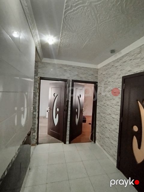 İcarəyə verilir 3 otaqlı yeni tikili 140 m²