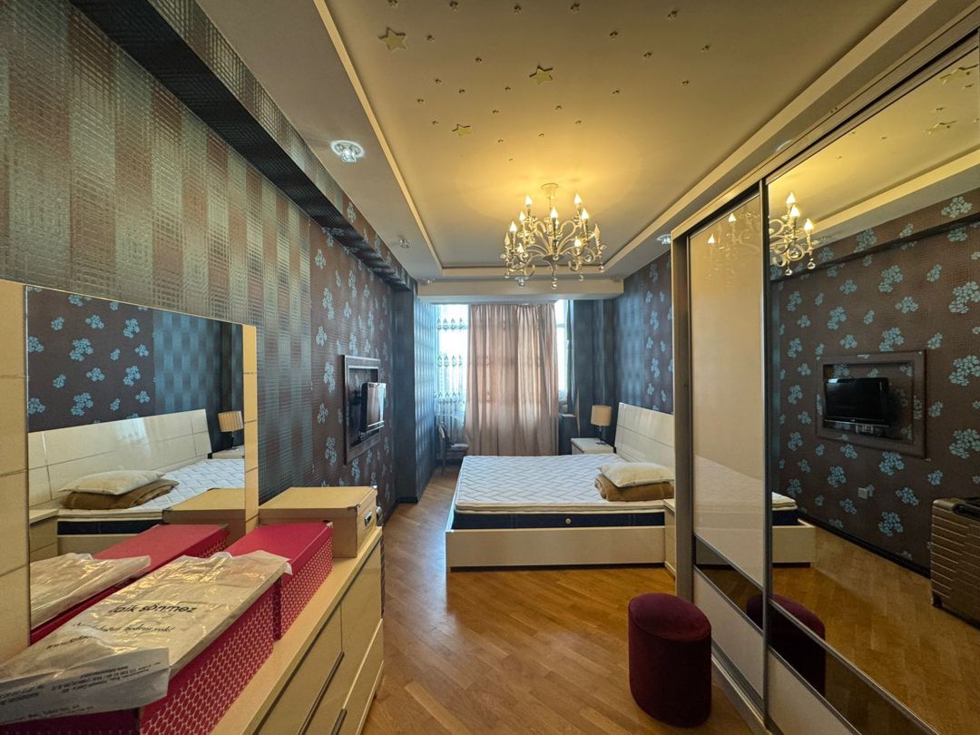 Satılır 3 otaqlı yeni tikili 130 m² — Mənzil, Bakı (4)