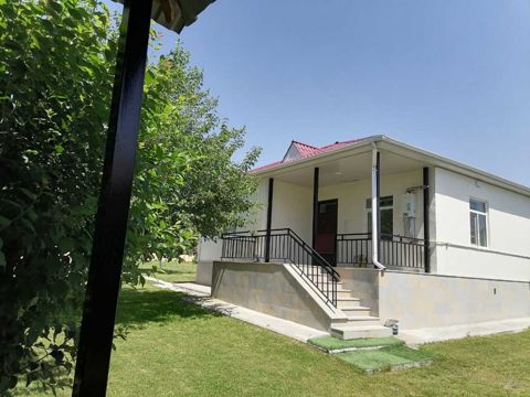 İcarəyə verilir 2 otaqlı həyət evi/bağ evi 85 m² — Qəbələ