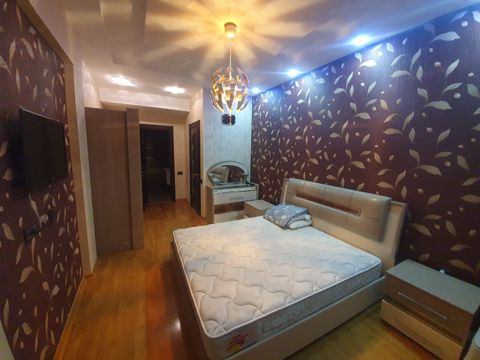 İcarəyə verilir 4 otaqlı yeni tikili 165 m² — Bakı