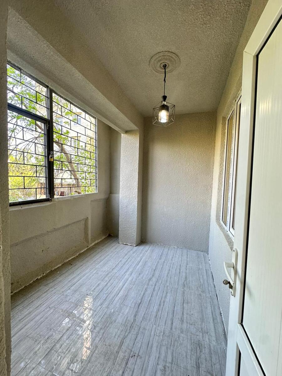 Satılır 4 otaqlı köhnə tikili 105 m² — Mənzil, Bakı (11)