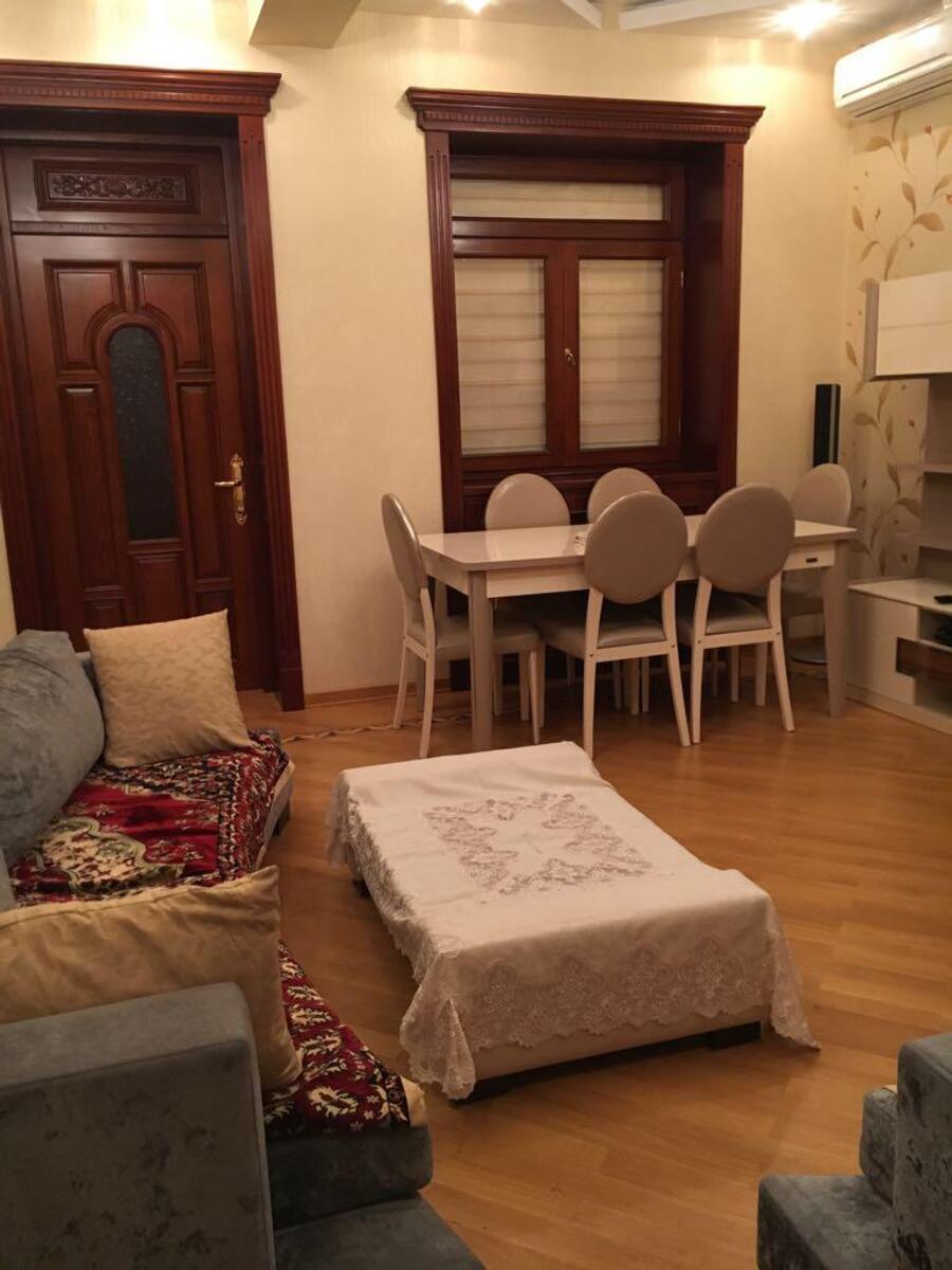 İcarəyə verilir 3 otaqlı köhnə tikili 80 m² — Mənzil, Bakı (6)