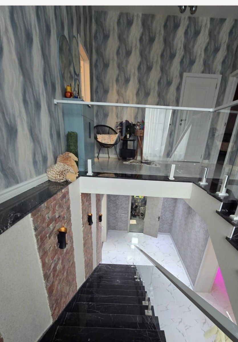 İcarəyə verilir 6 otaqlı həyət evi/bağ evi 220 m² — Ev, villa, Bakı (2)
