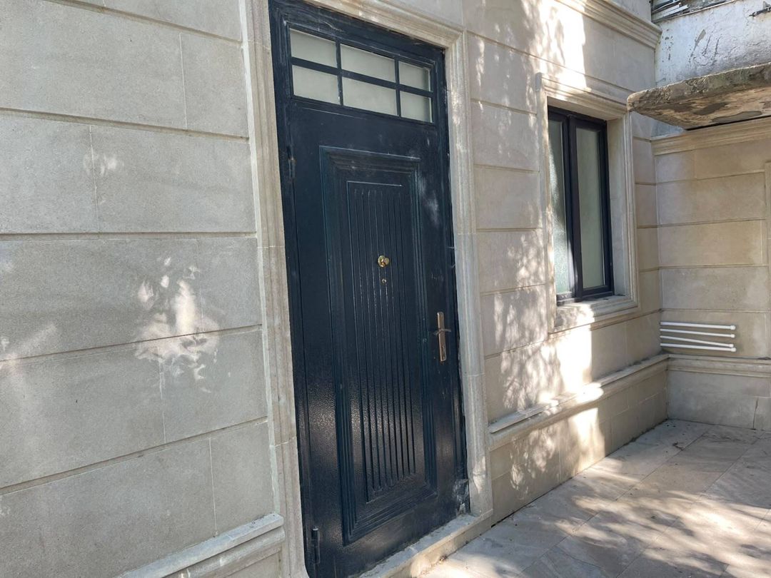 Satılır obyekt 200 m² — Əmlak, Bakı (8)