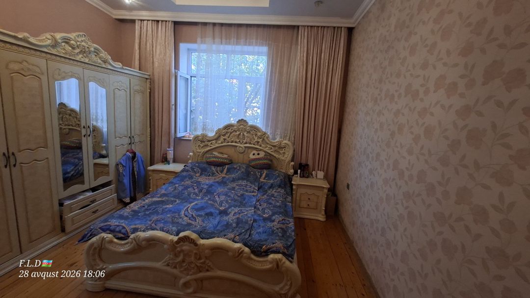 Satılır 4 otaqlı həyət evi/bağ evi 250 m² — Ev, villa, Bakı (10)