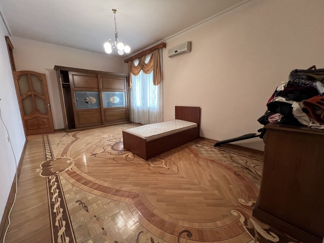 İcarəyə verilir 5 otaqlı həyət evi/bağ evi 200 m² — Ev, villa, Bakı (11)