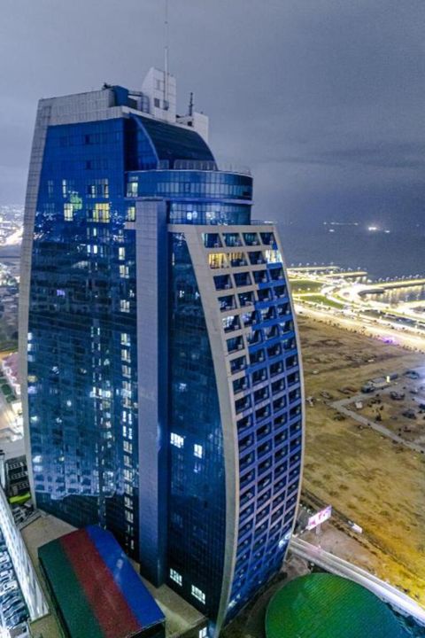 İcarəyə verilir 3 otaqlı yeni tikili 150 m² — Bakı