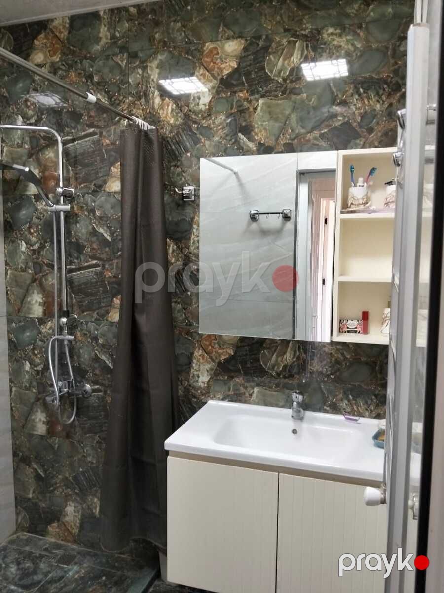 Satılır 2 otaqlı köhnə tikili 68 m² — Mənzil, Bakı (7)