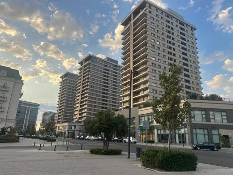 Satılır 3 otaqlı yeni tikili 157 m² — Bakı