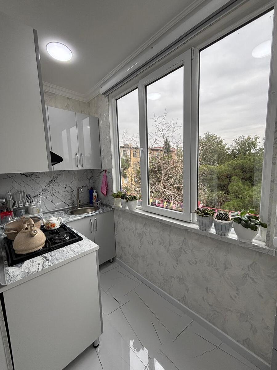 Satılır 2 otaqlı köhnə tikili 45 m² — Mənzil, Bakı (9)