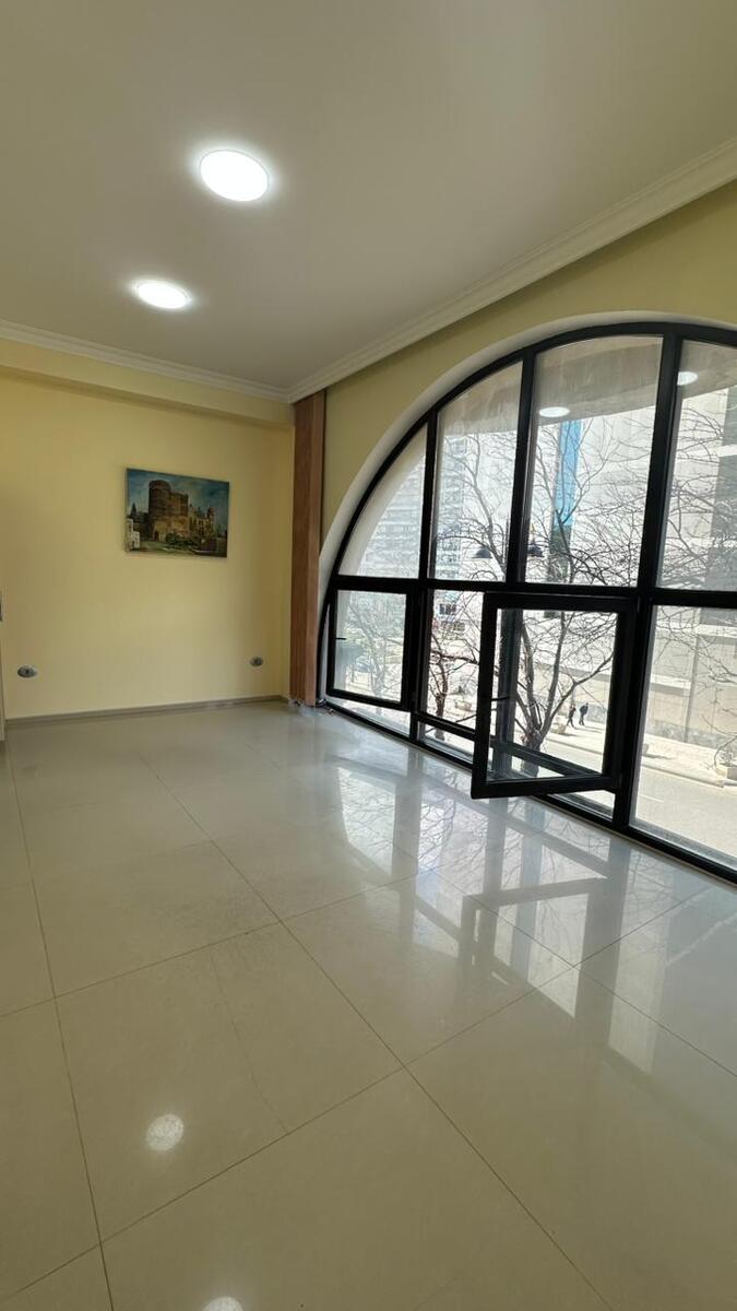 Satılır obyekt 40 m² — Əmlak, Bakı (2)