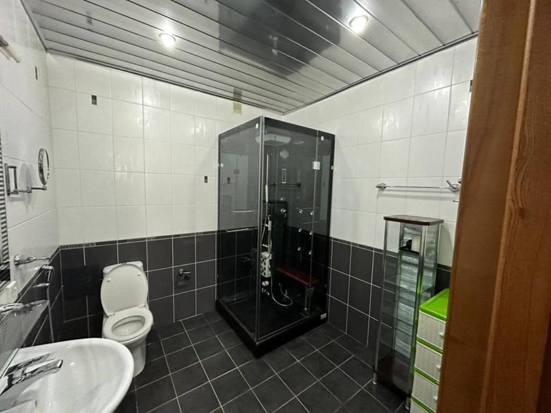 İcarəyə verilir 4 otaqlı yeni tikili 227 m² — Mənzil, Bakı (12)