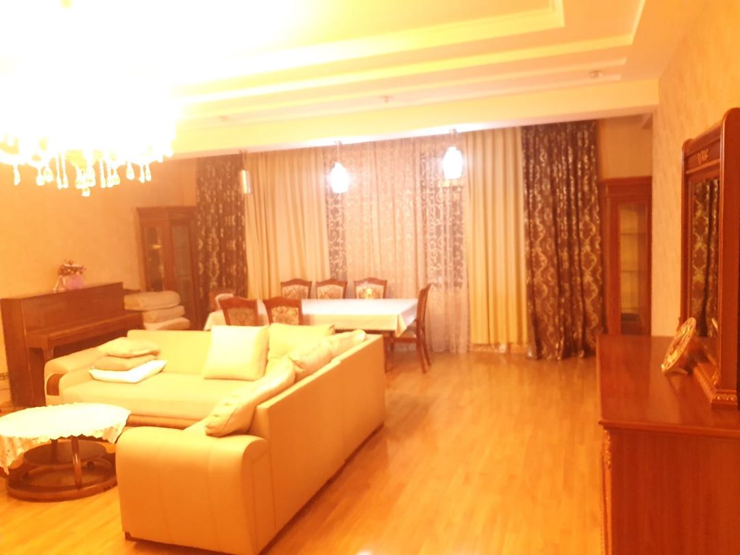 İcarəyə verilir 4 otaqlı yeni tikili 165 m² — Mənzil, Bakı (9)