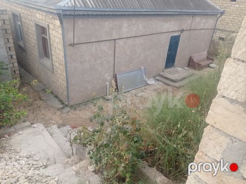 Satılır 5 otaqlı həyət evi/bağ evi 138 m²