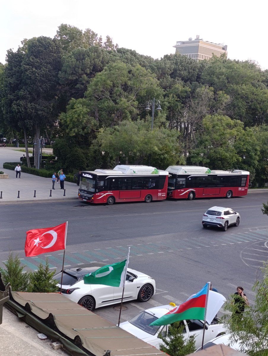 Satılır 2 otaqlı köhnə tikili 40 m² — Mənzil, Bakı (10)