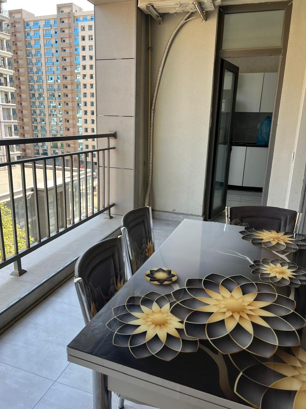 Kirayə verilir – Nəsimi rayonunda 106 m² mənzil Ünvan: Azadlıq — Mənzil, Bakı (8)