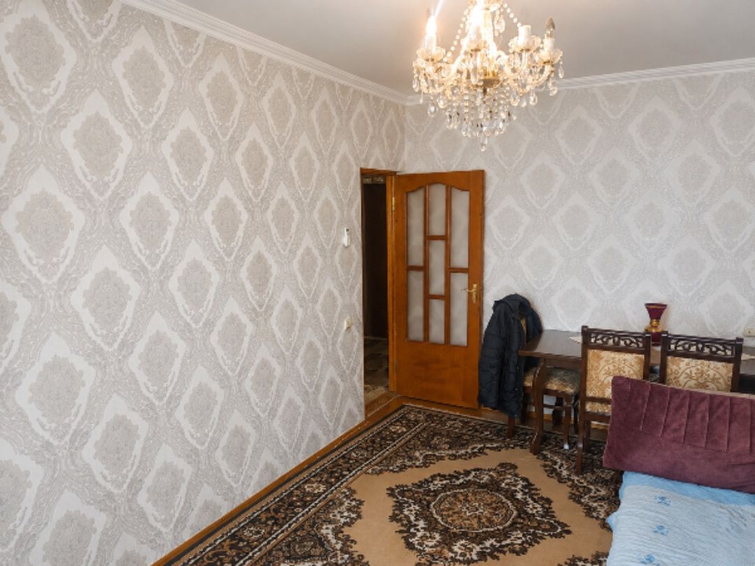Satılır 2 otaqlı köhnə tikili 65 m² — Mənzil, Bakı (2)