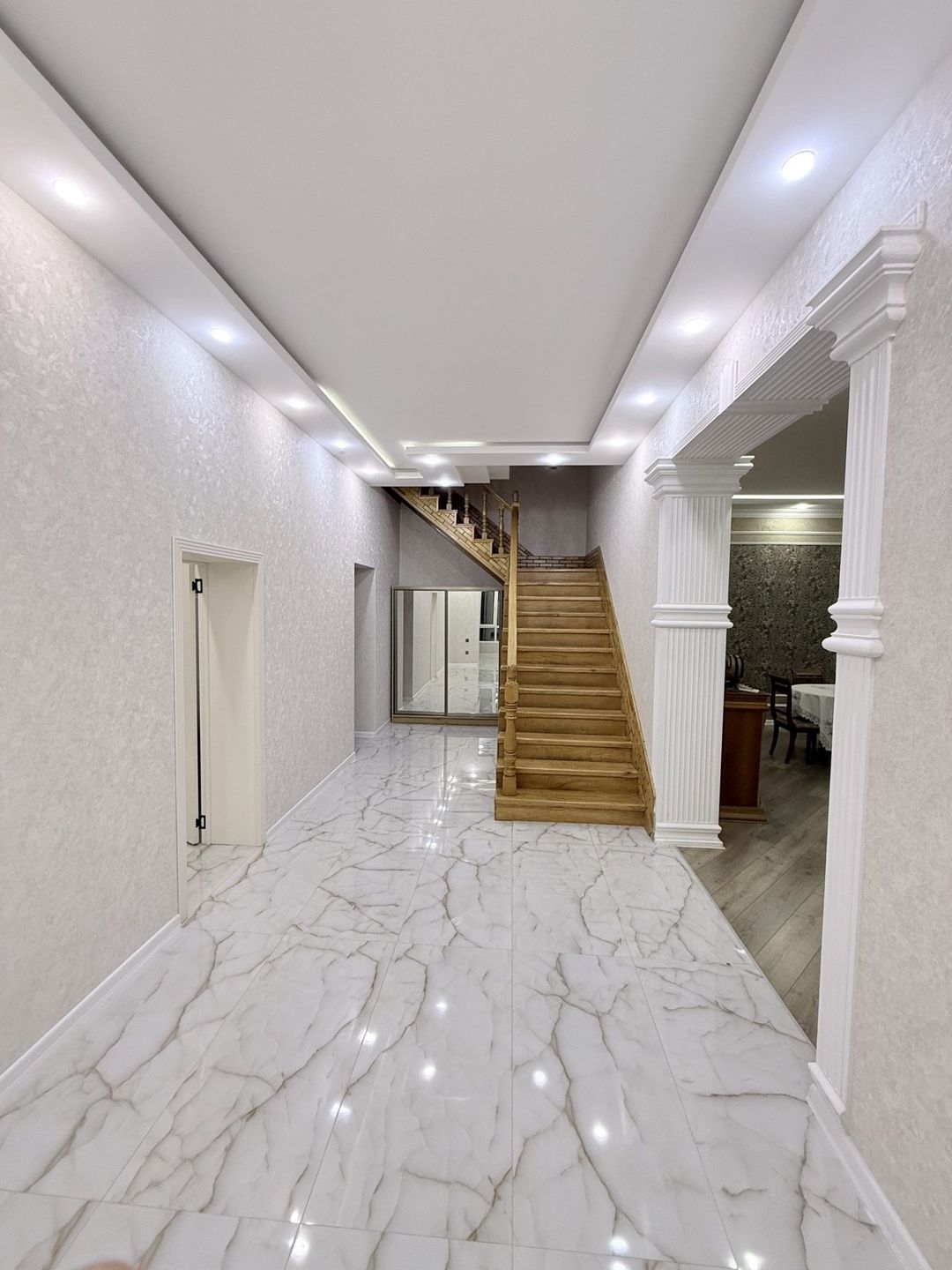 Satılır 4 otaqlı həyət evi/bağ evi 220 m² — Ev, villa, Bakı (11)