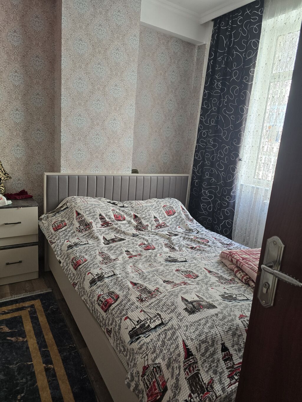 Uşaq otağı üçün mebel dəsti - Beşik: Təbii ağac tonlarında, ağ dekor — Mebel, Bakı (7)