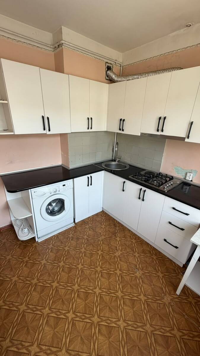 Satılır 2 otaqlı köhnə tikili 55 m² — Mənzil, Bakı (2)
