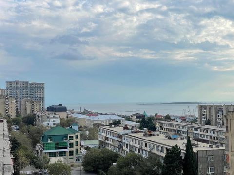 Satılır 3 otaqlı köhnə tikili 43 m² — Bakı
