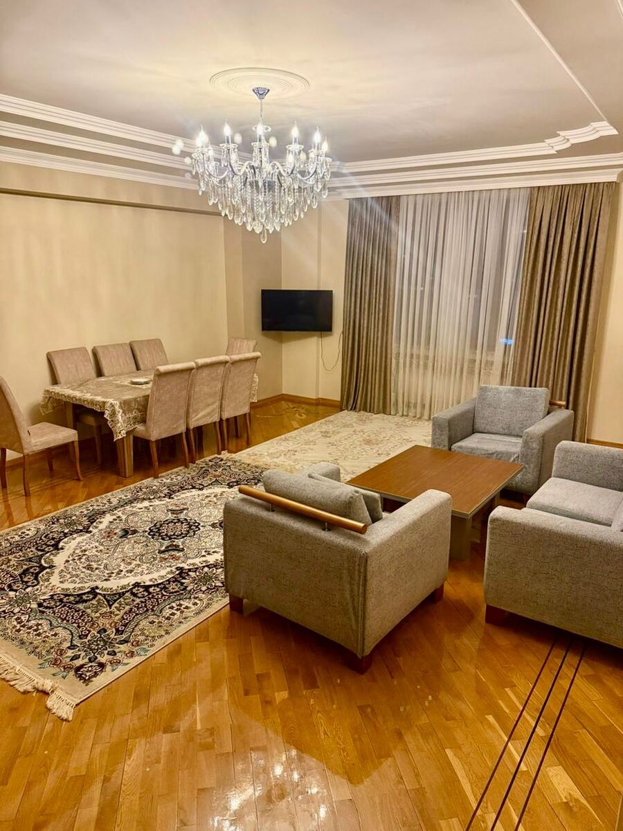 Satılır 4 otaqlı yeni tikili 213 m² — Mənzil, Bakı (6)