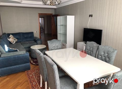 İcarəyə verilir 3 otaqlı yeni tikili 154 m²