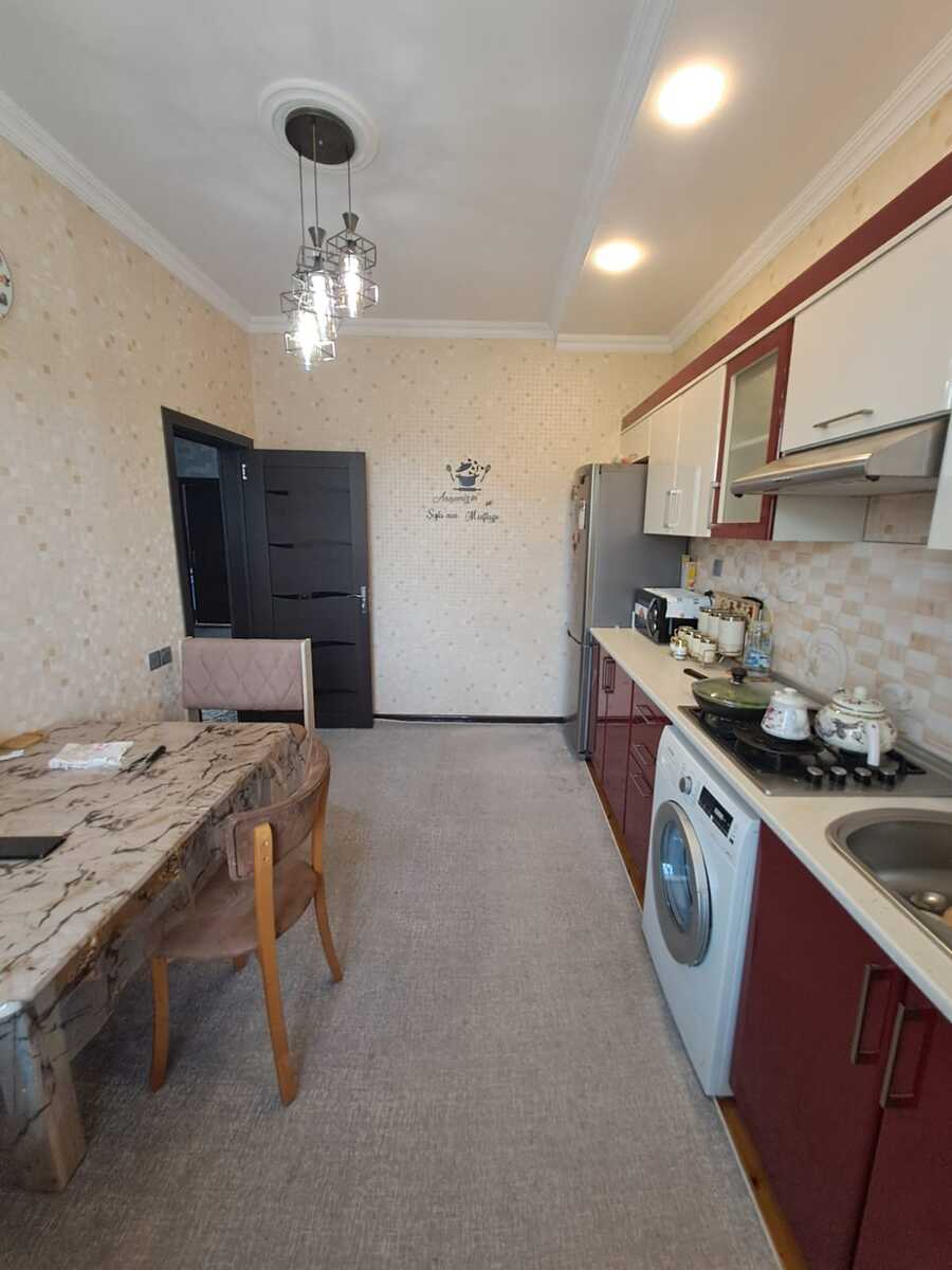 Satılır 4 otaqlı həyət evi/bağ evi 185 m² — Ev, villa, Bakı (12)