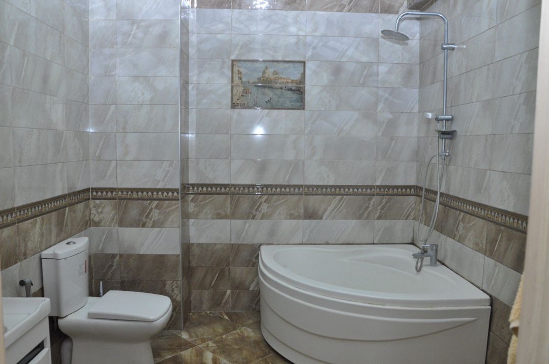 Satılır 4 otaqlı yeni tikili 192 m² — Mənzil, Bakı (12)