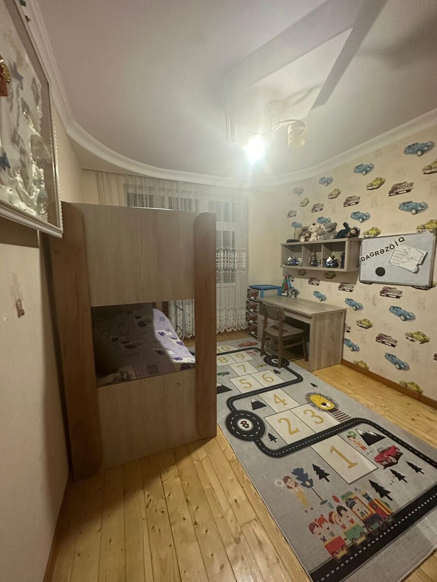 Satılır 4 otaqlı köhnə tikili 100 m² — Mənzil, Bakı (8)