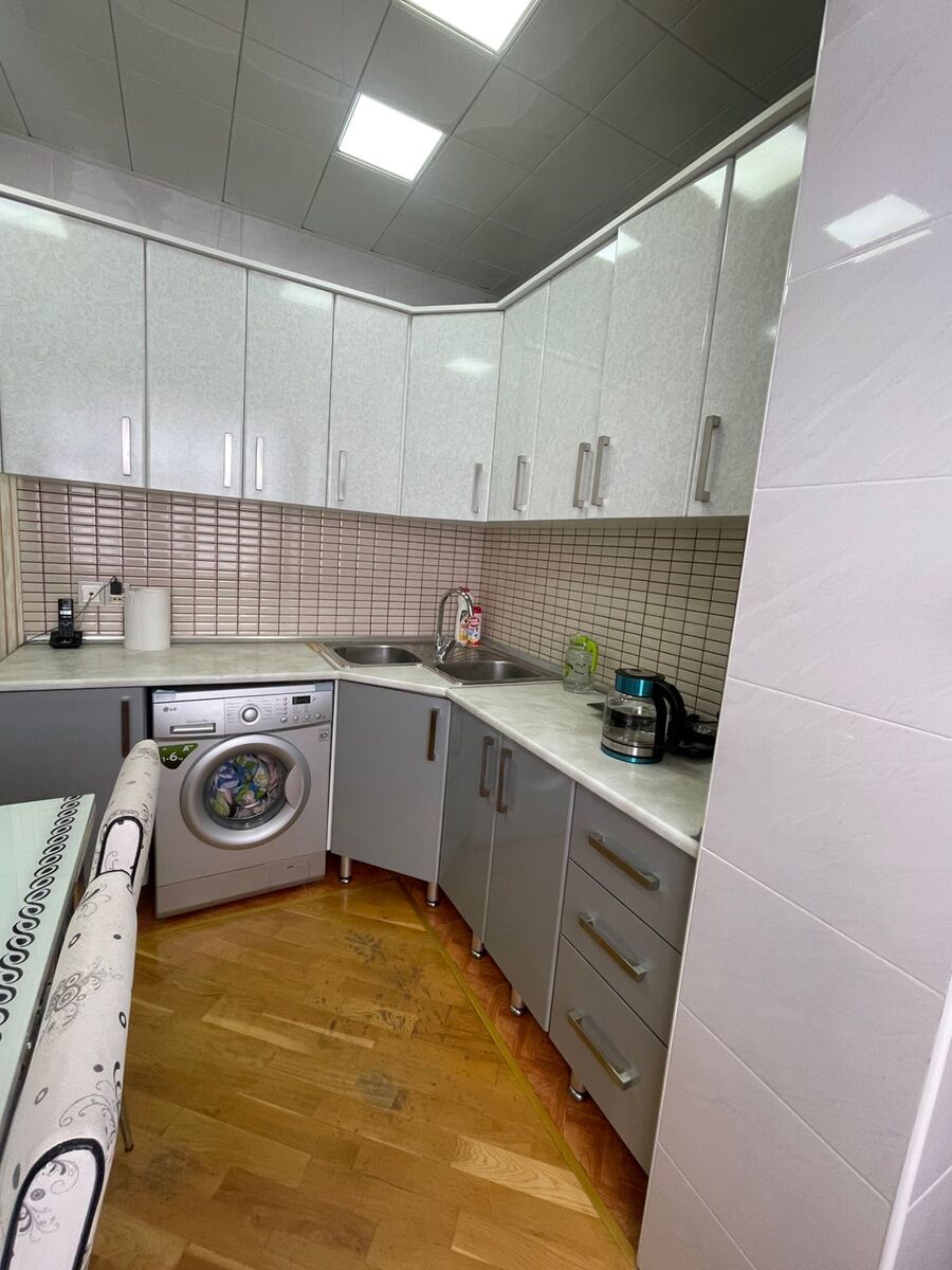 Satılır 3 otaqlı köhnə tikili 85 m² — Mənzil, Bakı (12)