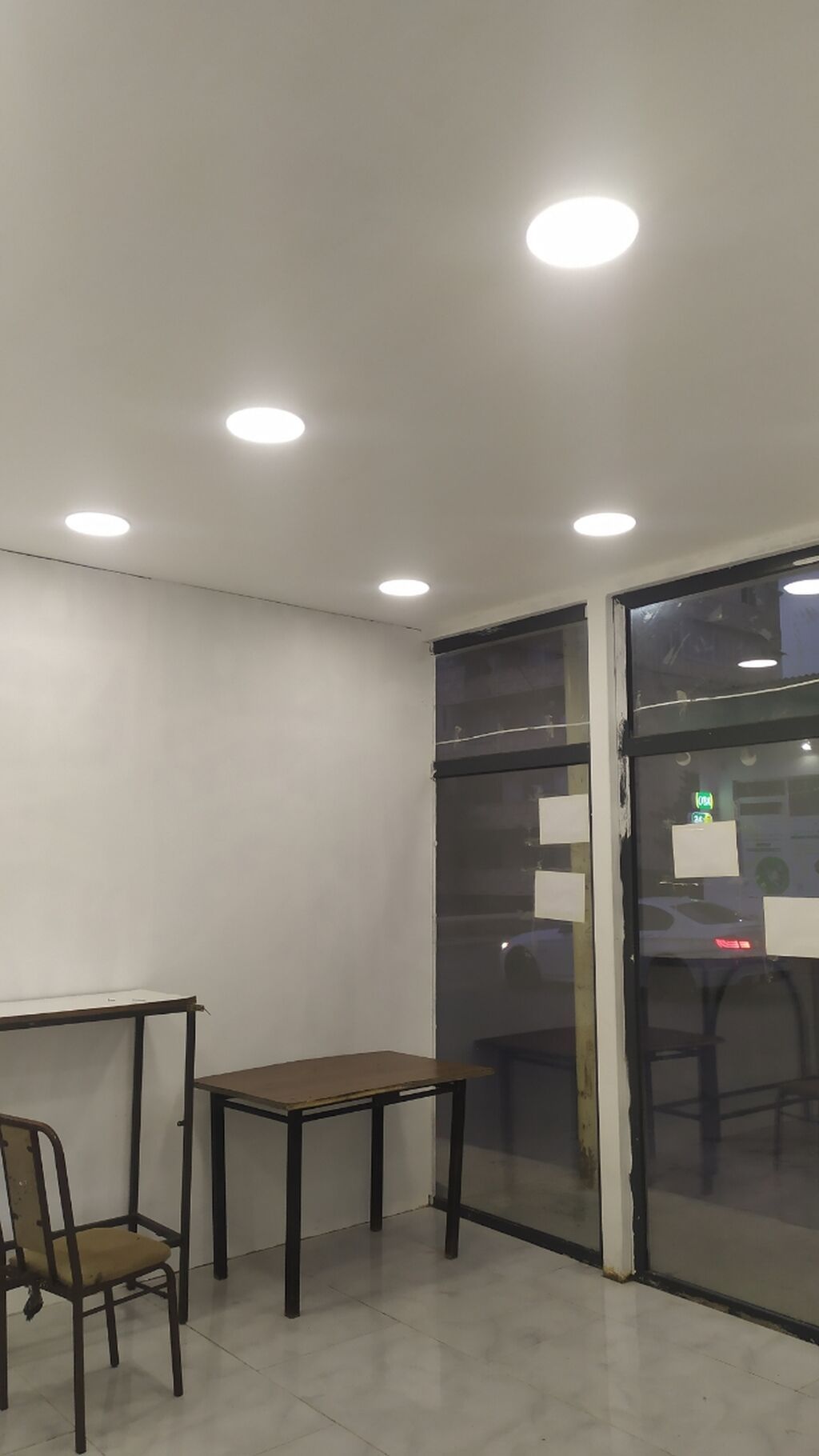 Köhnə Günəşli 265 saylı tam orta məktəbin yanı Arendaya verilir: Şüşə — Daşınmaz əmlak, Bakı (4)