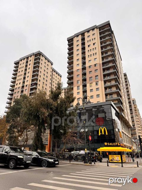 Satılır 4 otaqlı yeni tikili 192 m²