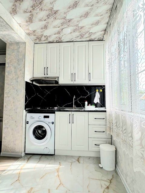 Satılır 3 otaqlı köhnə tikili 45 m² — Bakı